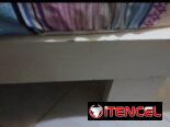 Se vende Cama camera con cabezal,colchón y gavetas.