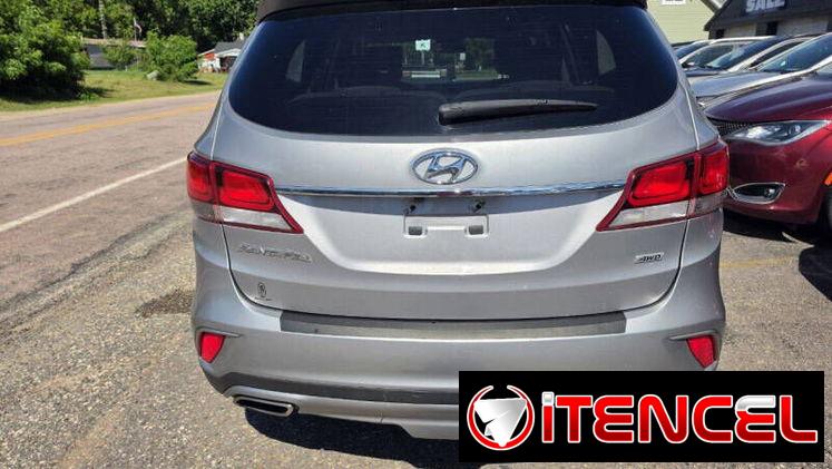 2020 Hyundai Santa Fe SE