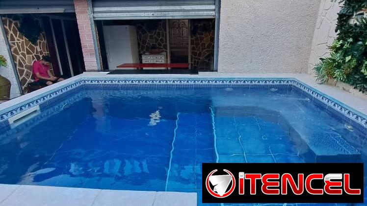 Pasadía con piscina en Fontanar. Oferta de habitación por noche para parejas. Casa de renta con piscina en Boyeros