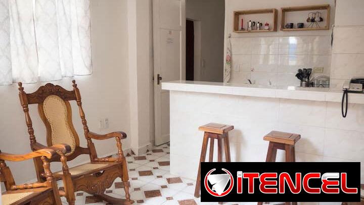 🏠 Descubre éste apartamento de renta lineal en Centro Habana. Cerca de Carlos 3ro. 👥3 personas: 400 usd mensual