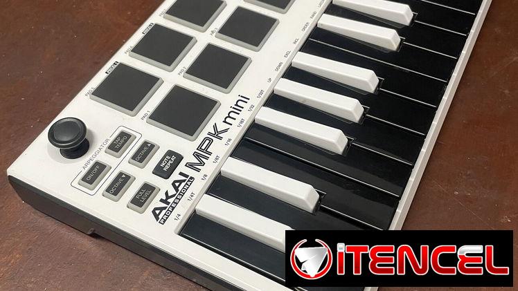 Akai Professional MPK Mini MK3