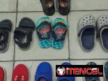 Zapatos, crocs, chancleta, tenis, alpargata niño