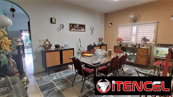 Casa (bajo de biplanta) 4/4, 2 carposh, amueblada, Sevillano (SV-42)