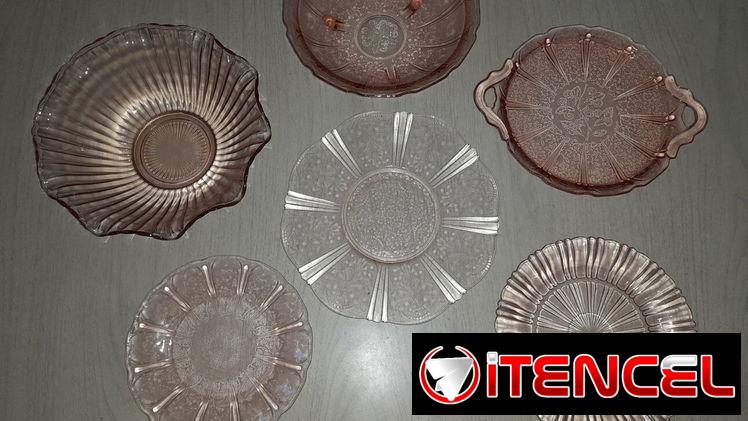 Vajilla de cristal antiguo de color rosado en perfecto estado