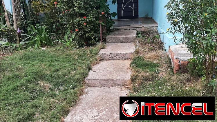 Casa en bajos en Atabey