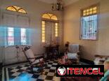Biplanta en bajos en Ave 41 cerca de 60 con 3/4 y 2 baños en Playa !!!