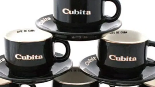 Taza y platillo