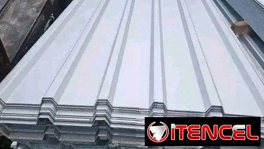 tejas de zinc