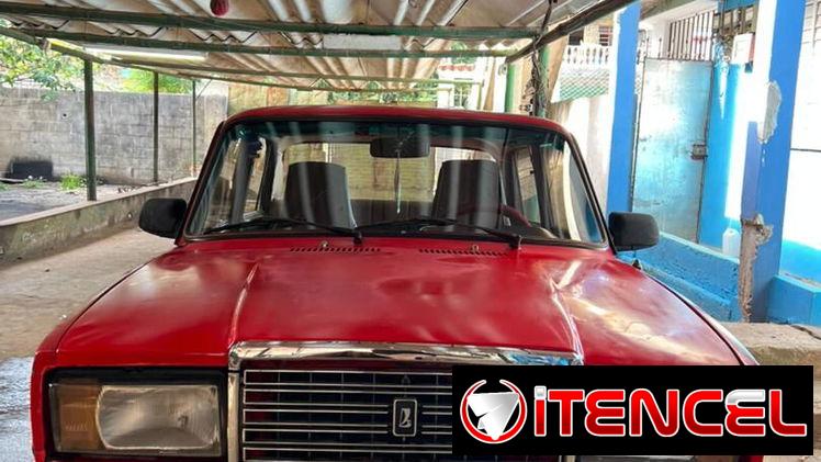 LADA 2105 CADENA PLASTICA
