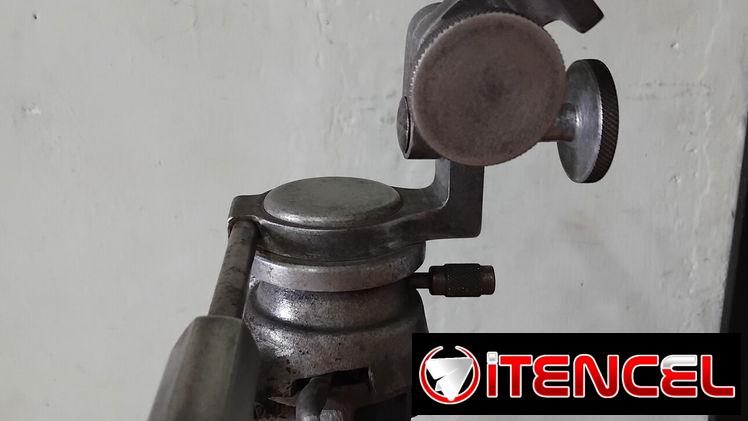 VENTA DE TRÍPODE PARA CÁMARAS