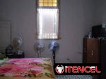 Biplanta en bajos en Ave 41 cerca de 60 con 3/4 y 2 baños en Playa !!!