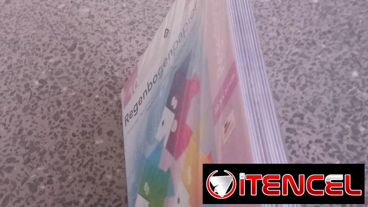 Se vende Carpeta de Papel Arcoíris