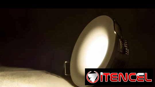 Lamparas bien pequeñas para pladul, closet, mesetas, falso techo etc. Nuevas. Hermosas