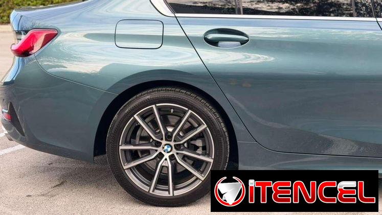Vendo o Negocio BMW 330i 2021 con 54,000 millas