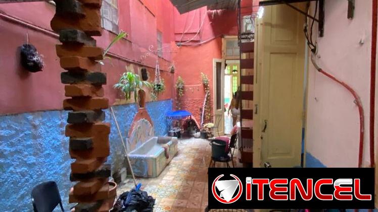 CENTRO HABANA PROXIMO AL BOULEVAR Y A GALEANO PROPIEDAD HORIZONTAL DE 1940 CON 123 M2