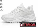 Tenis