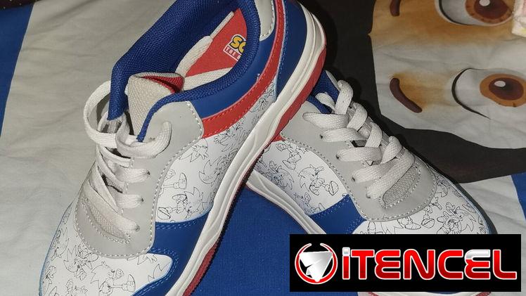 Tenis de niño nuevos