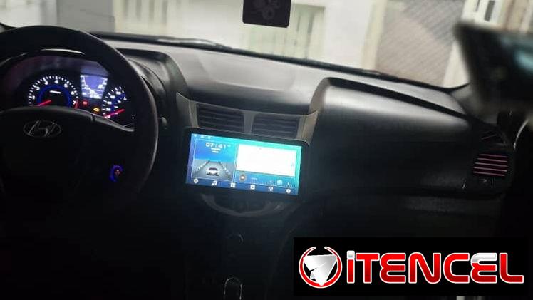 Vendo o negocios. Hyundai accen del  2012.