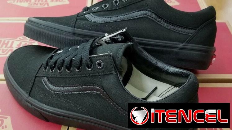 Zapatos Vanz originales negros