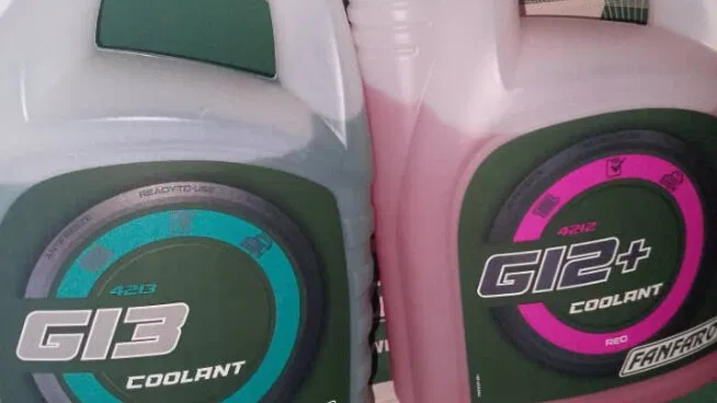 Aceite de motor, caja, para plantas, motos 4T, líquido de freno, agua refrigerada, juegos de alfombras 📲53492054 HABANA