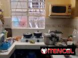 12500 usd vendo apartamento en el vedado es interior más q céntrico ubicado en 23 y G es en bajos de 1/4 con vestidor (q