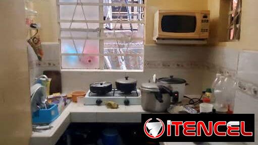 12500 usd vendo apartamento en el vedado es interior más q céntrico ubicado en 23 y G es en bajos de 1/4 con vestidor (q