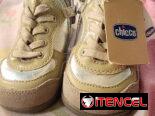Tenis chicco con etiqueta para bebé de 22 meses