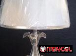 Lámpara de mesa moderna (L&G)