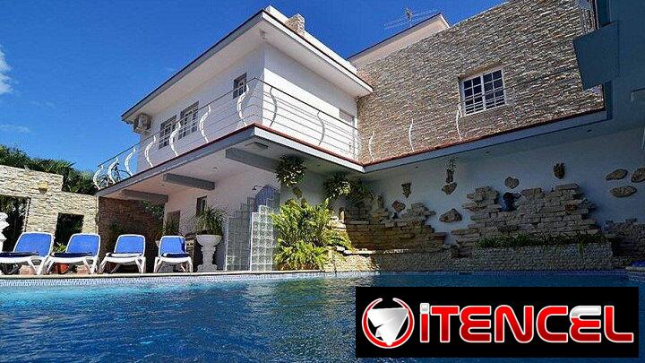 📱 Casa en Playa con piscina privada – Vacaciones de ensueño en Reparto Flores