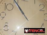 Reloj para pared Medida: 20″ Diámetro: 50cm Bateria: 1pila AA(no incluida)