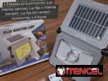 lámpara recargable con panel solar incorporado y con corriente 110v.