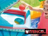 Piscina tipo parque inflable para el disfrute del verano en casa