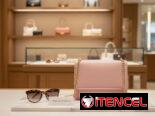 CARTERA PEQUEÑA EN COLOR ROSA