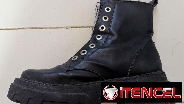 Botas