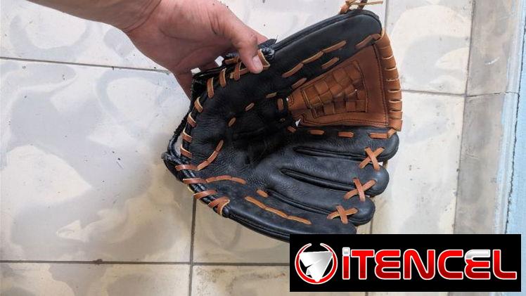 Guante derecho de beisbol 12″ NIKE de cuero