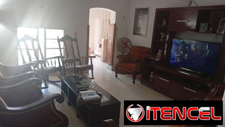 Casa en el vedado con todo adentro.me ajusto
