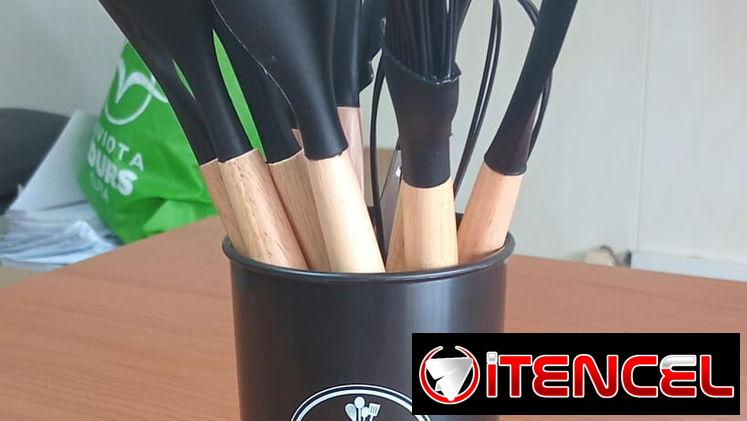 🍴14 USD 🍴SET DE UTENSILIOS PARA SU COCINA. MENSAJERÍA X COSTO MÍNIMO CON FACTURA Y GARANTÍA. TLF 54833699