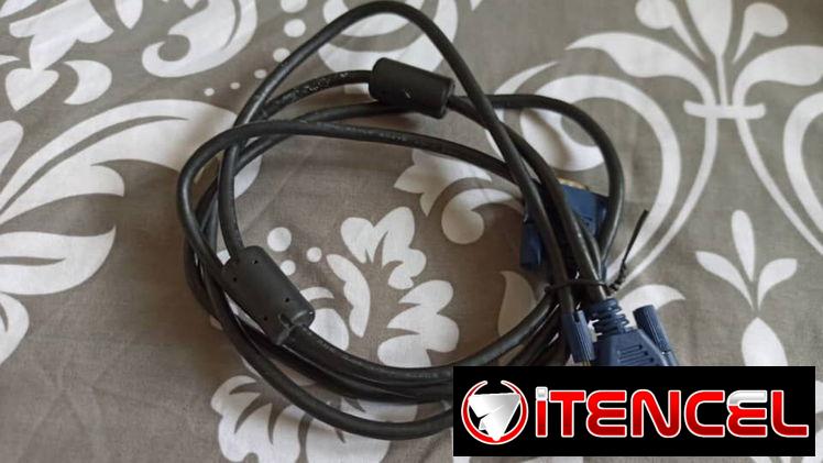 🔥OFERTA🔥 CABLE VGA EN PERFECTO ESTADO – POCO USO –  EN 4 USD O AL CAMBIO