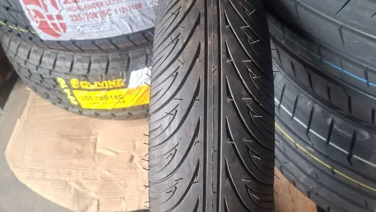 GOMAS DE MOTO ELÉCTRICA RING 12 R12