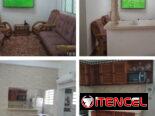 Casa en interior, 5 cuartos, 4 baños + piscina, 2 entradas independientes. Cerca de Santa Catalina y 10 de Octubre