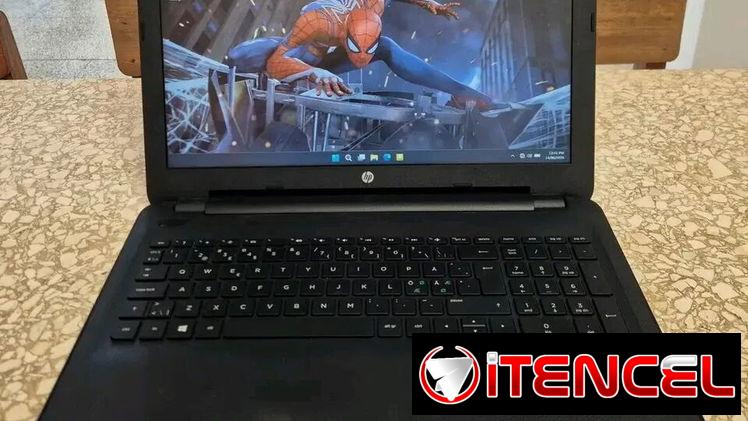 Laptop HP/15.6/Core i5/500GB/8GB RAM/Bateria OK
