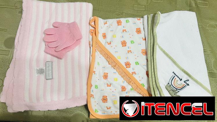 Biberones engomados 4 y 8 onz y tetes de miel