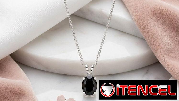Juego de aretes cadenas y dijes