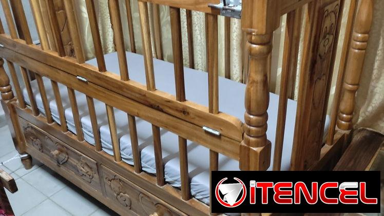 Vendo cuna con colchón y gavetas
