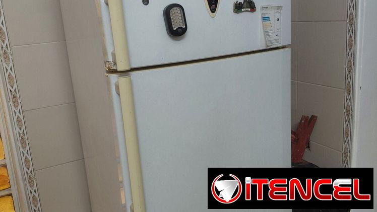 Se vende refrigerador marca Daewoo (enfría poco)