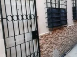 Propiedad en Bajos e interior en Perfecto Estado Constructivo   Ubicado en 19 y 52 Playa.