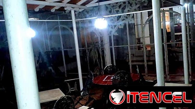 Casa independiente capitalista con piscina en CUBANACÁN