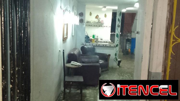 Se vende apartamento en La Habana Vieja, Calle Corrales entre Antón Recio y Figuras( Ojo no es la zona Soterrada )