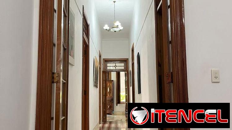Se vende propiedad Independiente en el Vedado