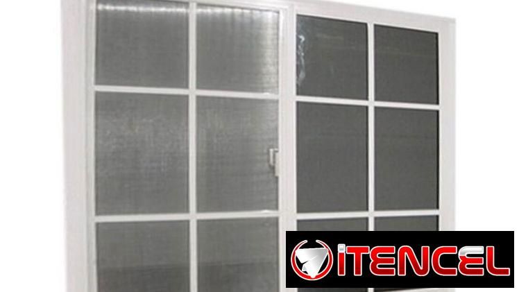 Ventanas de PVC con cristales y Maya anti inceptos